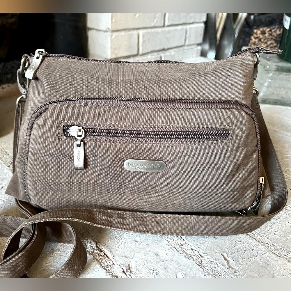 Baggallini Crossbody Bag
